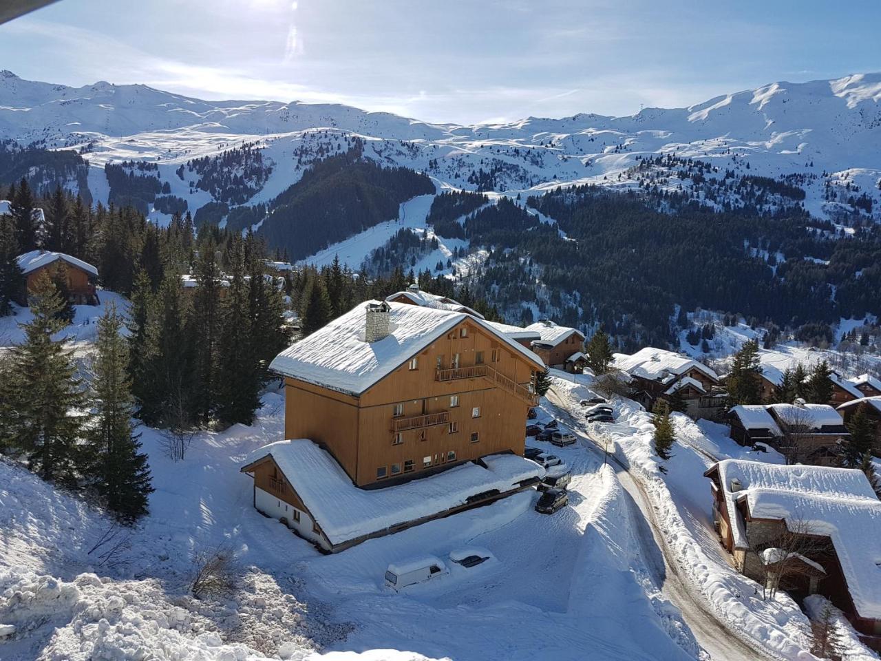 Hotel Le Chamois D'Or, Ussim Vacances Meribel Exterior photo